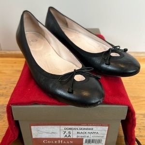 Cole Haan Dorean Skimmer, Black Nappa, Size 7.5 AA